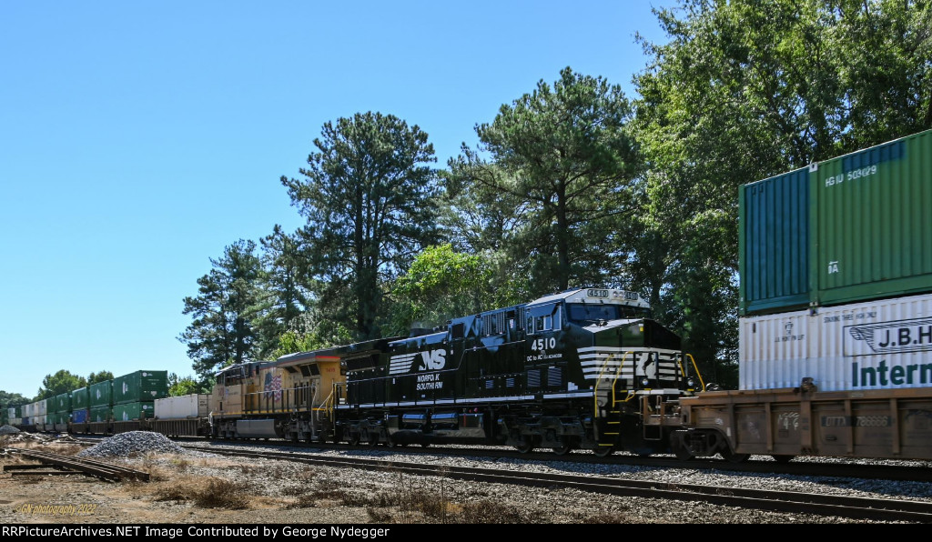 NS 4510 & UP 7478 a pair of DPUs 